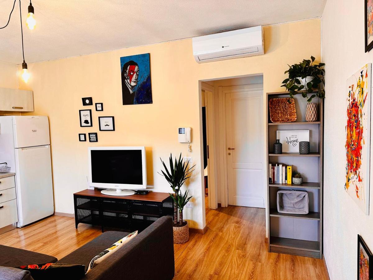 New Alloro Flat Ольбія Екстер'єр фото